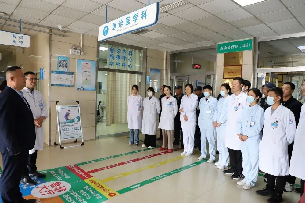 防患未“燃”，筑牢安全防线——济宁市第二人民医院急诊科开展消防培训与演练